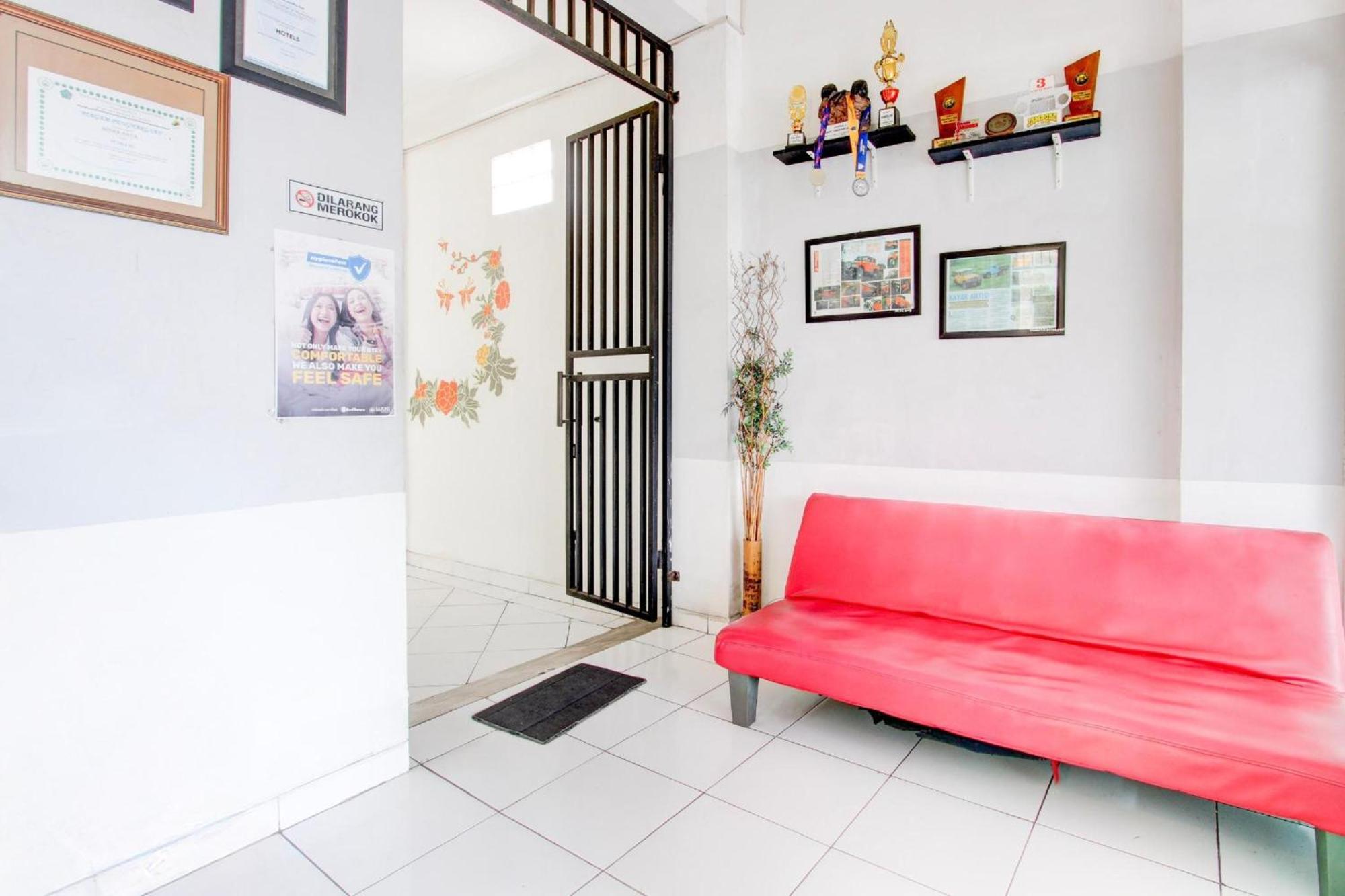 Hotel O Wisma Arya 2 Maguwo Esterno foto